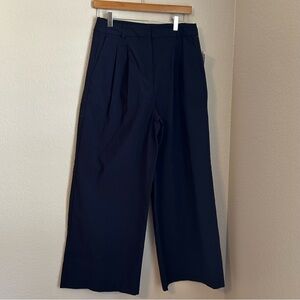 NWT, Old Navy Women’s Extra High-Rise Super Wide-Leg Pleated Navy Pants, Size 6